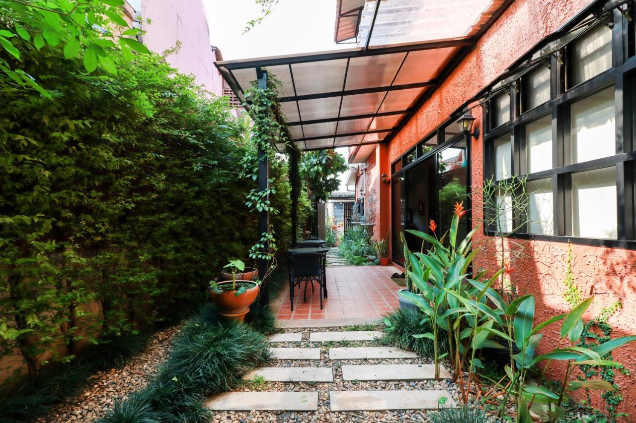 Oyo 825 Casampika Bed & Breakfast เชียงใหม่ ภายนอก รูปภาพ